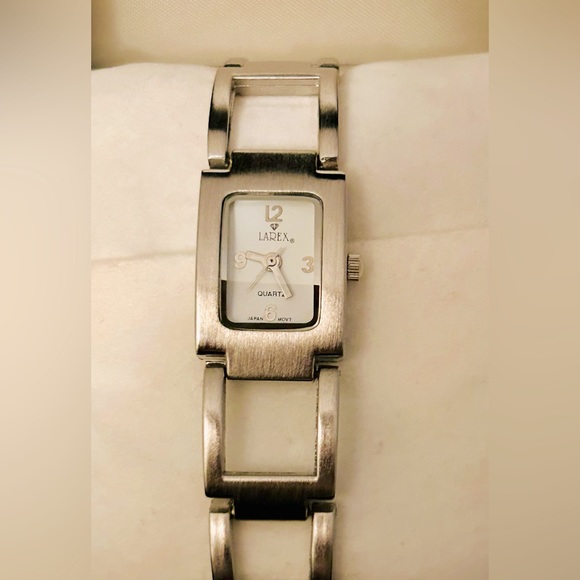 Women’s Larex watch - Picture 1 of 4